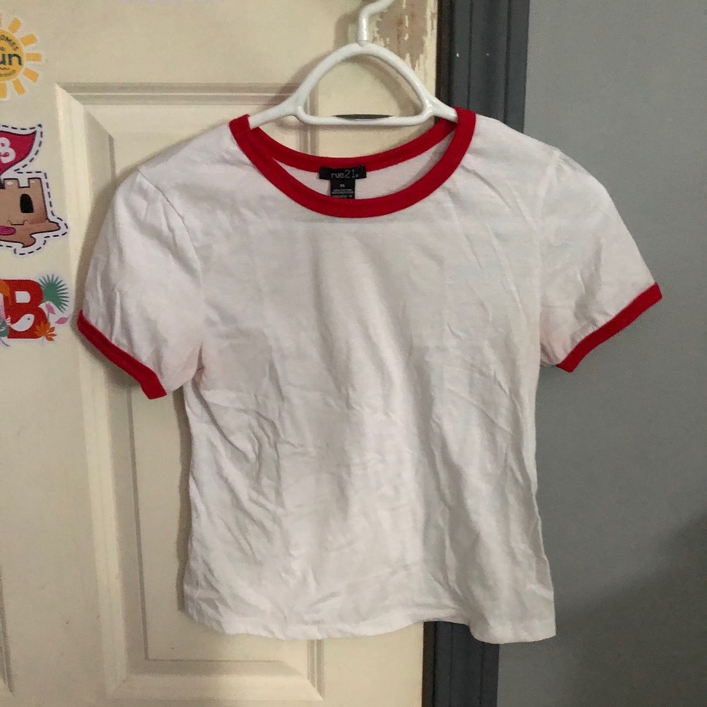 White t shirt